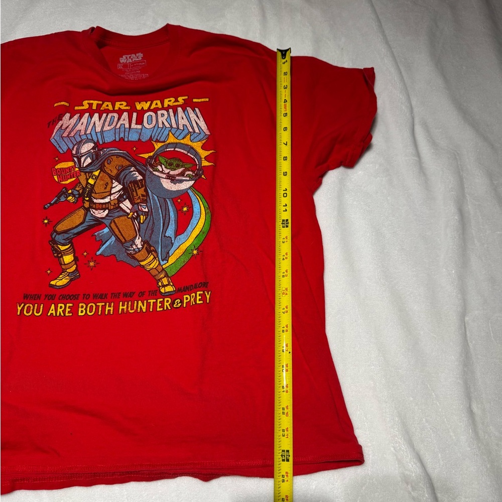 Star Wars Mandalorian Red Shirt - Picture 5 of 6